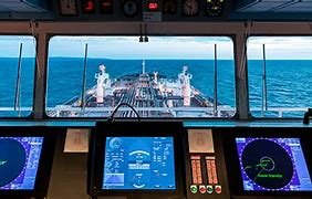 What Marine Navigation Systems and Electronic Tools Are Used by Ship’s Pilots?