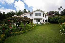 Experience Luxury Living: Villas for Sale in Coonoor